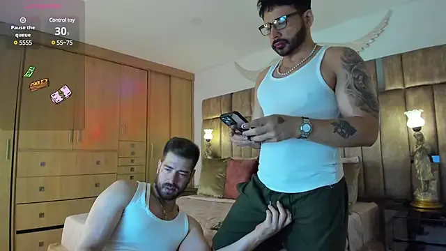 OneInAMillionXXX – webcam model profile photo Image 12