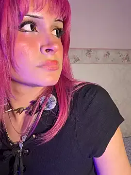 emyii – webcam model profile photo Image 4