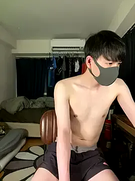 squikt – webcam model profile photo Image 10