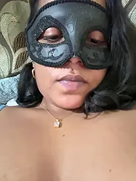 milablum – webcam model profile photo Image 3