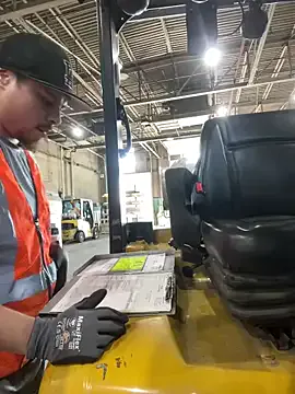 PuttieIn – webcam model profile photo