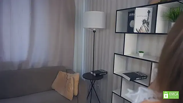 Runarunapi – webcam model profile photo Image 3