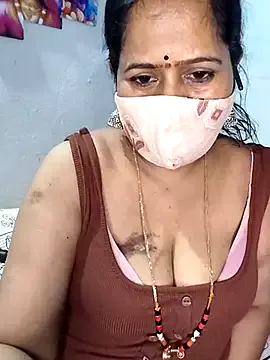 DandanBurgerking – webcam model profile photo Image 6