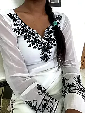 winter11 – webcam model profile photo Image 4