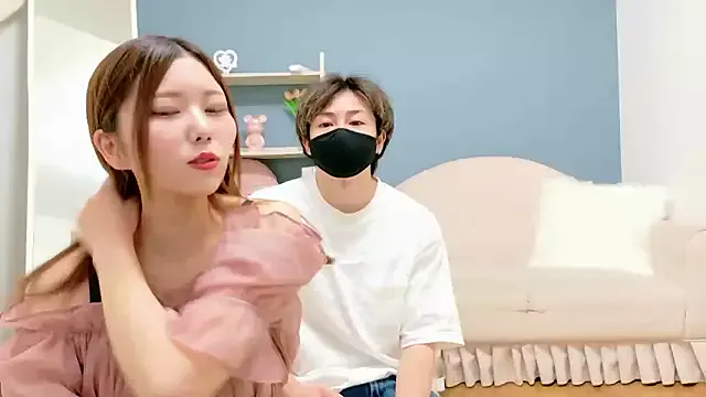 keilymadam – webcam model profile photo Image 16