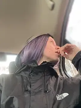 Runarunapi – webcam model profile photo Image 5