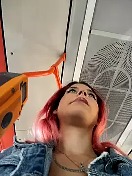 Runarunapi – webcam model profile photo Image 17