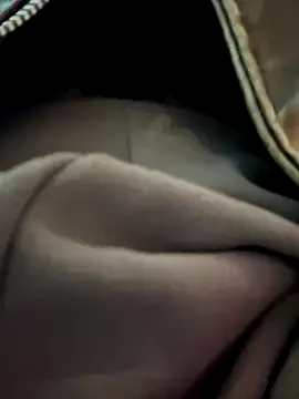 Runarunapi – webcam model profile photo Image 19