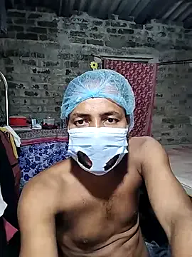 Runarunapi – webcam model profile photo Image 7