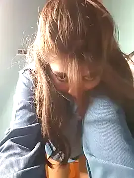 chloewildd – webcam model profile photo Image 8
