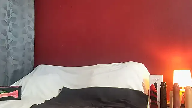 Selenaaaaa- – webcam model profile photo Image 3