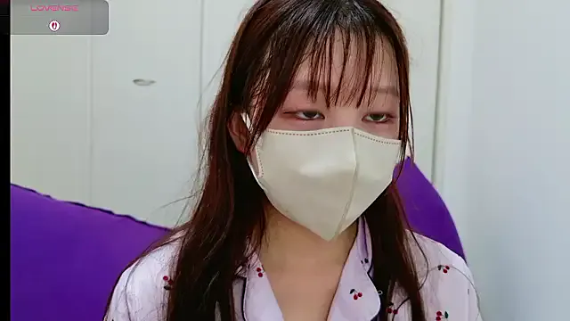 winter11 – webcam model profile photo Image 15