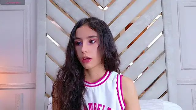 Aryrosee – webcam model profile photo Image 11