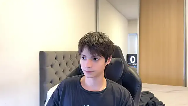 aliii1123 – webcam model profile photo Image 12