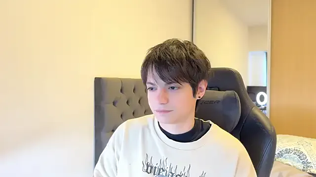 aliii1123 – webcam model profile photo Image 13