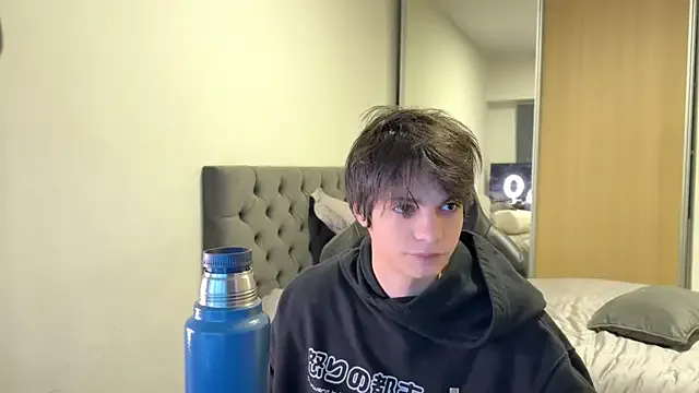 aliii1123 – webcam model profile photo Image 4