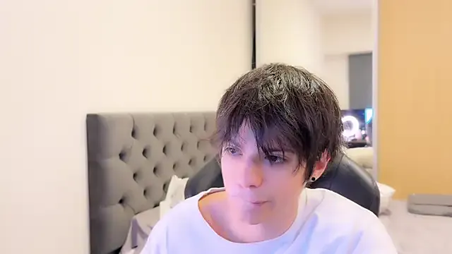 aliii1123 – webcam model profile photo Image 7