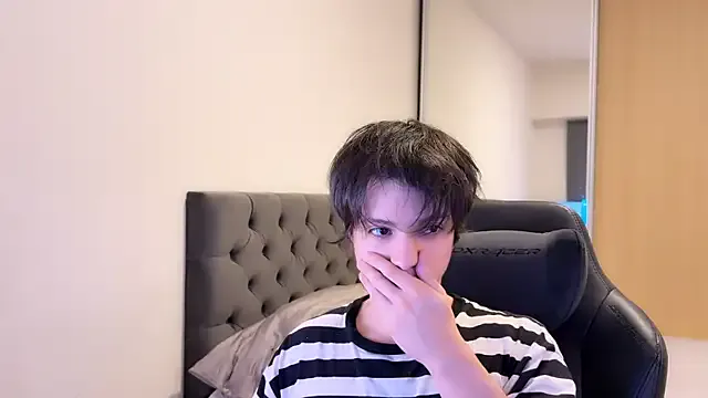 aliii1123 – webcam model profile photo Image 9