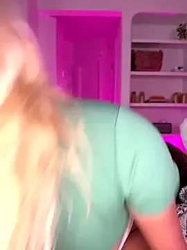 winter11 – webcam model profile photo Image 7