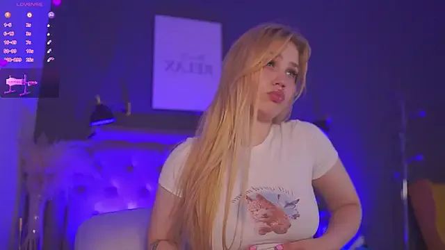 SexyJourney – webcam model profile photo Image 5