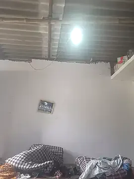 _gummies15 – webcam model profile photo Image 17