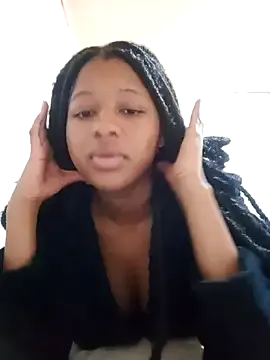 _Alice_1 – webcam model profile photo Image 16