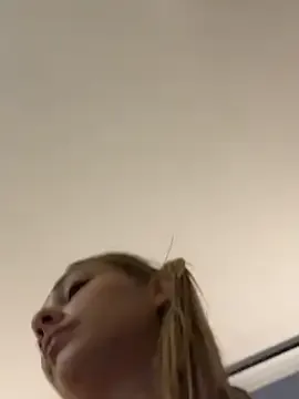 sammie-99 – webcam model profile photo Image 18