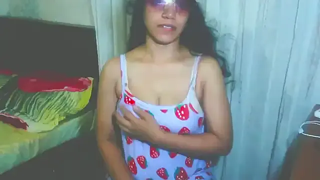 Liza_risky – webcam model profile photo Image 18