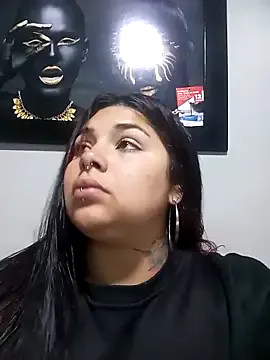 AthenaStar – webcam model profile photo Image 8