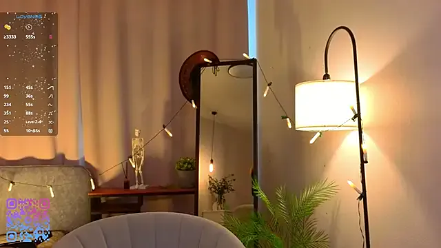 nayomi_34f – webcam model profile photo Image 9