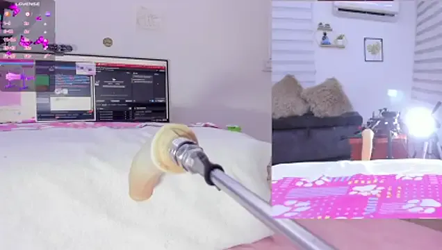 Runarunapi – webcam model profile photo Image 15