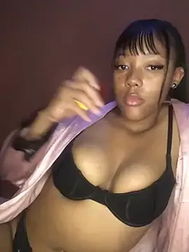 _Alice_1 – webcam model profile photo Image 4