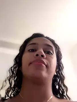 raven_luv – webcam model profile photo Image 17