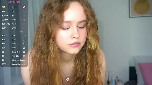 Selenaaaaa- – webcam model profile photo Image 5