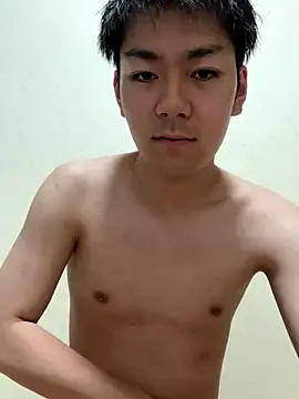 AAASuck – webcam model profile photo Image 10