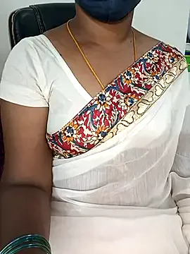 emma_andrew1 – webcam model profile photo Image 8