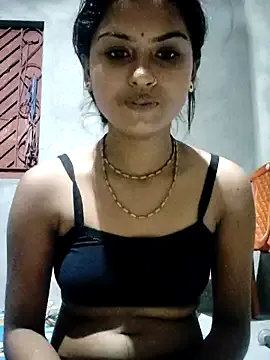 Tara2007 – webcam model profile photo