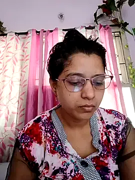 Cute-Simmi69 – webcam model profile photo Image 8