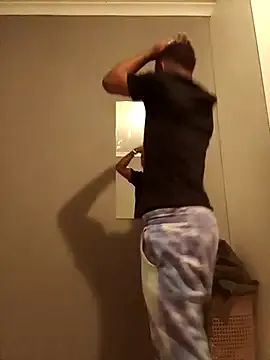 joel28665 – webcam model profile photo Image 12