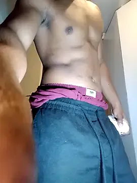 joel28665 – webcam model profile photo Image 7