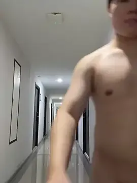 aviebby – webcam model profile photo Image 4