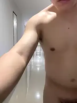 aviebby – webcam model profile photo Image 7