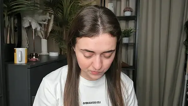 winter11 – webcam model profile photo Image 7