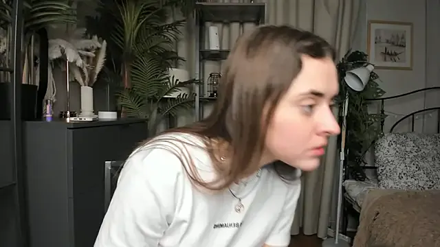 winter11 – webcam model profile photo Image 8