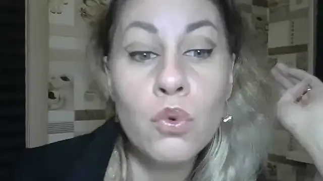 antonelaswete02 – webcam model profile photo Image 2