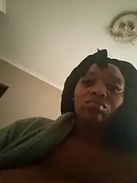 Runarunapi – webcam model profile photo Image 18