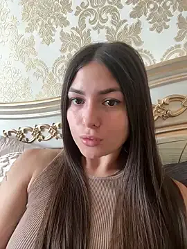 Runarunapi – webcam model profile photo Image 2