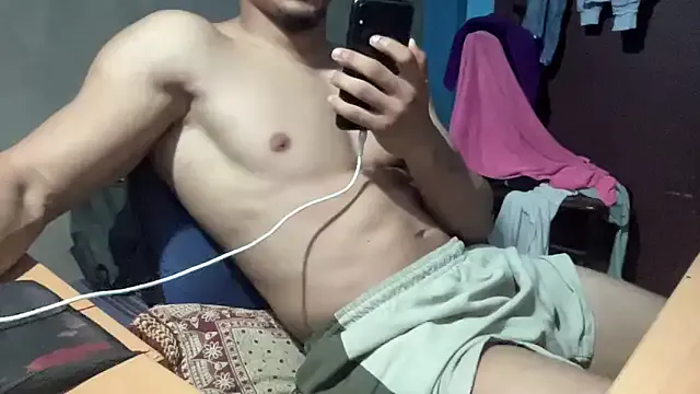 winter11 – webcam model profile photo Image 17