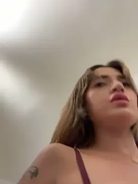 Aashixxx12 – webcam model profile photo Image 5