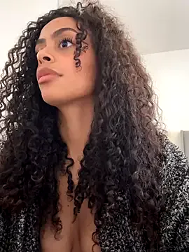 AnaCarrera – webcam model profile photo Image 4